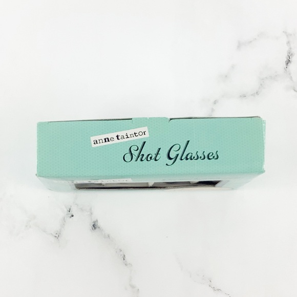 Anne Taintor 4-Pack Witty Retro Shot Glasses New in Original Box NIB - Picture 3 of 3